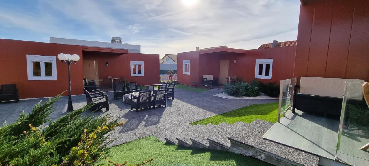 Family Surf Home - Bungalow 5 Ribamar  Bagian luar foto